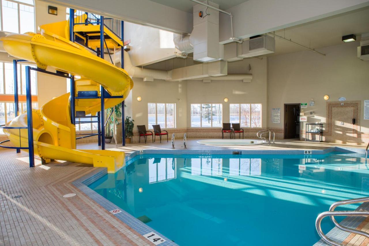 Peavine Inn & Suites High Prairie Eksteriør bilde