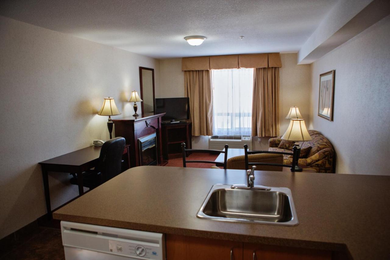 Peavine Inn & Suites High Prairie Eksteriør bilde