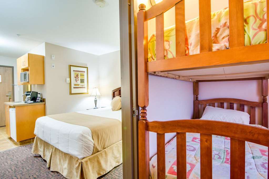Peavine Inn & Suites High Prairie Rom bilde